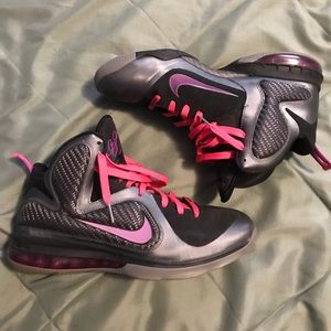 Lebron 9 Miami Nights size 11